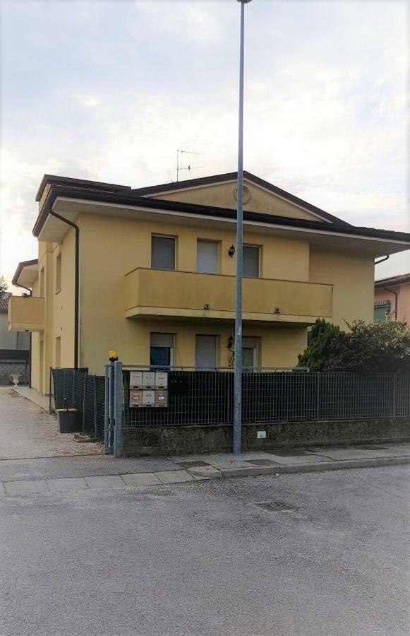 La Casa Di Paola Appartement Solesino Buitenkant foto